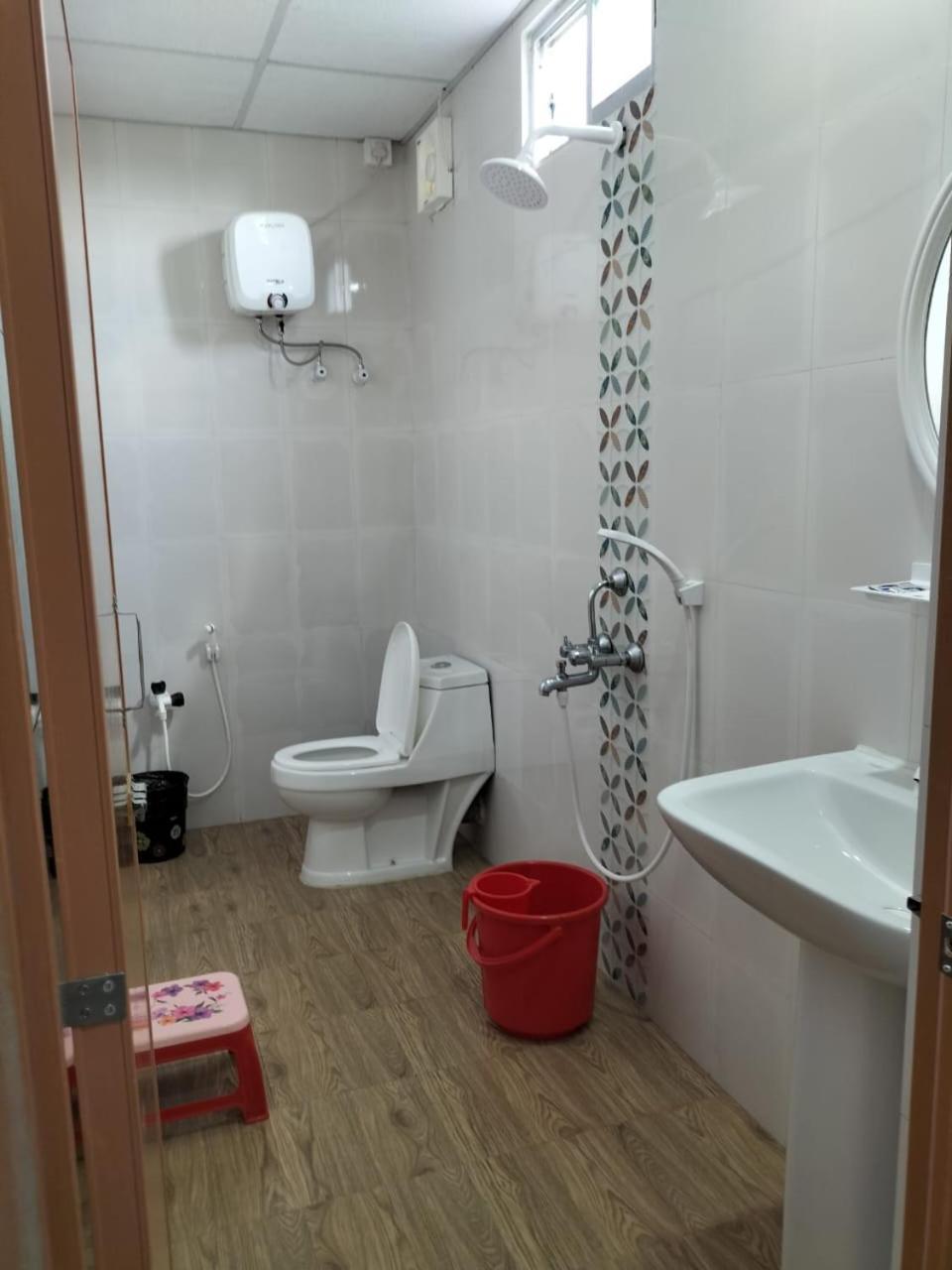 Hotel Executive Inn Hailakandi Ngoại thất bức ảnh