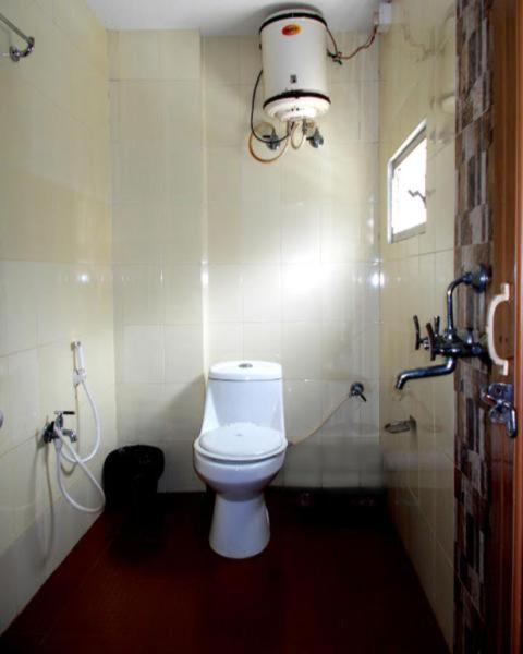 Hotel Executive Inn Hailakandi Phòng bức ảnh